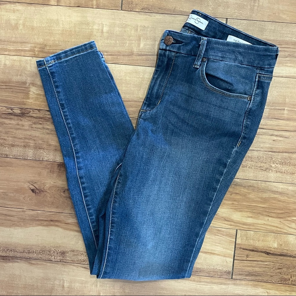 Jessica Simpson High Rise Skinny Jeans 6/ 28